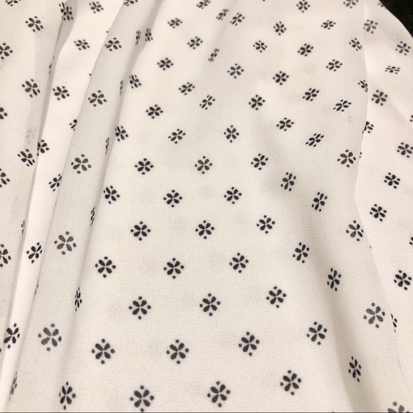 SOLD Ann Taylor 2Layer White Print Pleat Front Top - Picture 7 of 8